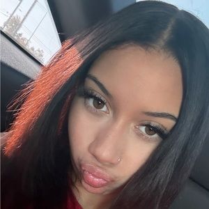 Meet your Posher, Khloee